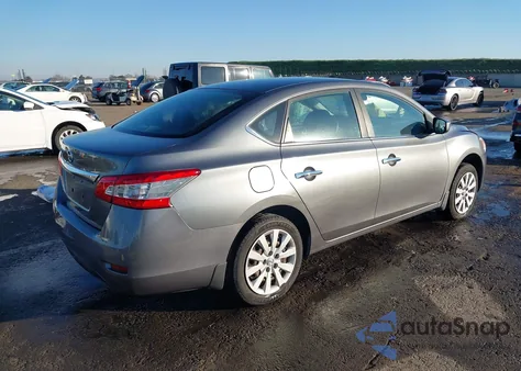 2015 Nissan Sentra S z USA, uszkodzony, nr VIN 3N1AB7AP3FY310244